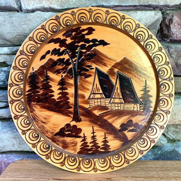 Wood Burned Plate Mountain Pyrography Chalet Cabin Wall Decor Handcrafted - Picture 1 of 7
